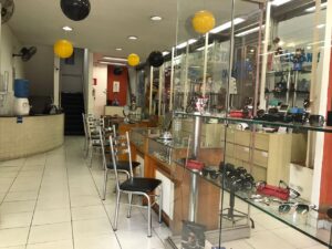 Interior da loja Mercado dos Óculos — Rua dos Caetés, 276 - Centro